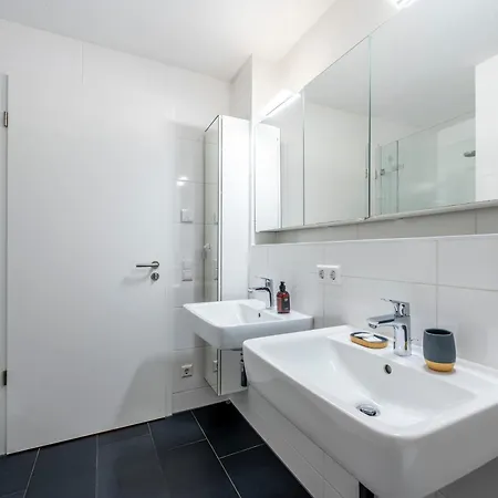 Exquis 2Br Design Apartment Louis I Parking I Balcony I Mercedes-Benz I Family-Friendly Böblingen Buitenkant foto
