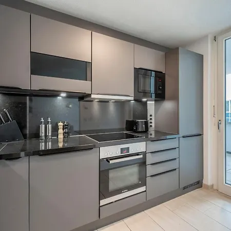 Exquis 2Br Design Apartment Louis I Parking I Balcony I Mercedes-Benz I Family-Friendly Böblingen Buitenkant foto